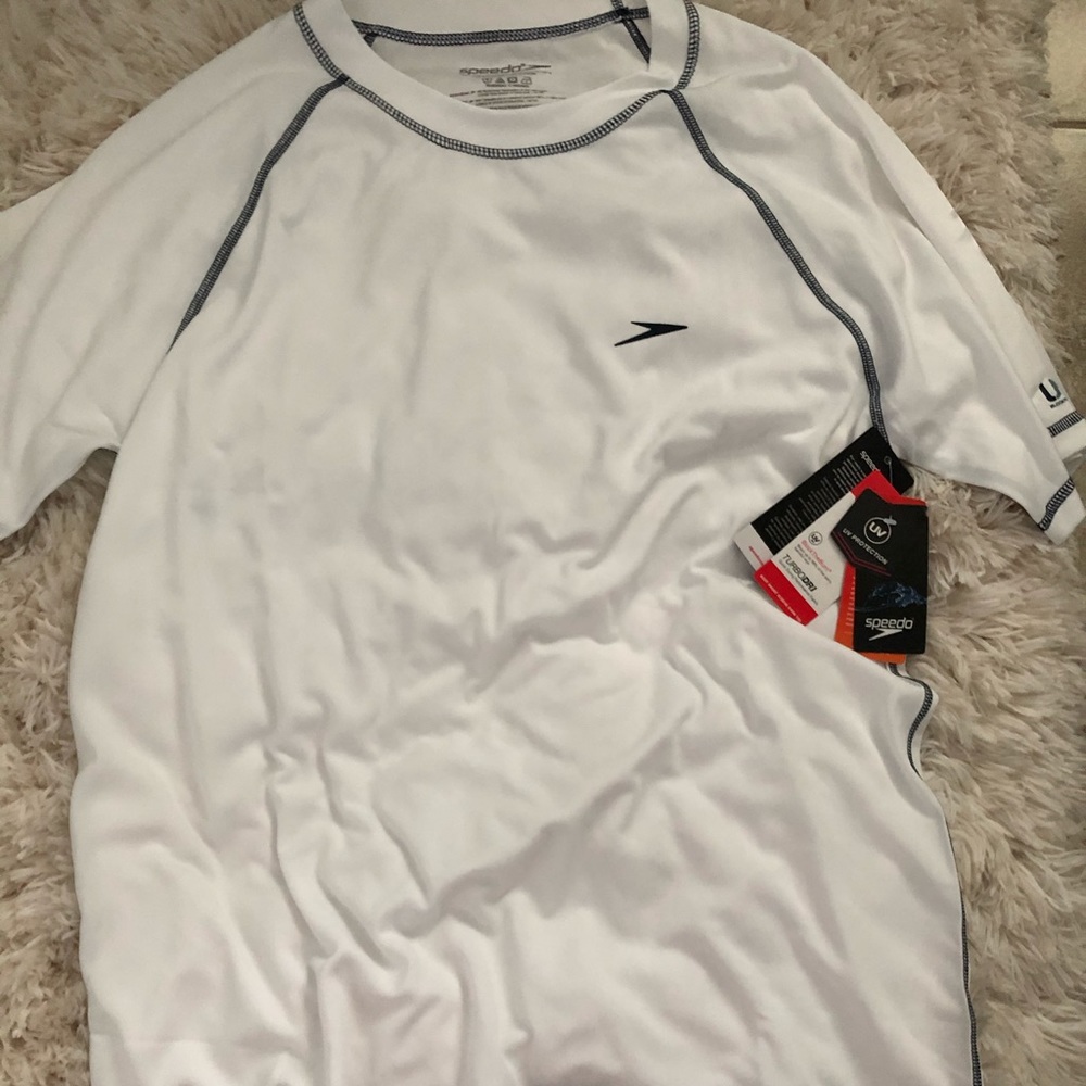 Speedo rash guard size L new with tags!